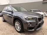 BMW X1 sDrive 18d/AUT/KLIMA/R-CAM/SHZ/AHK/S-HEFT/EU6 - graue BMW X1