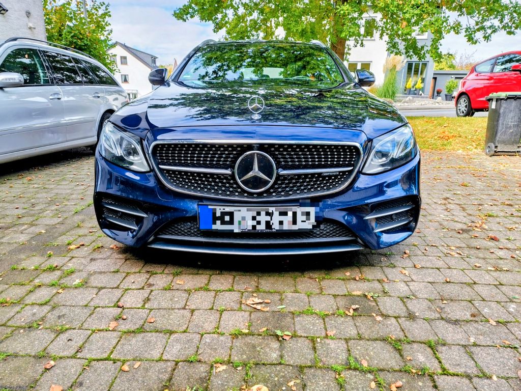 Image of Mercedes-Benz E 43 AMG
