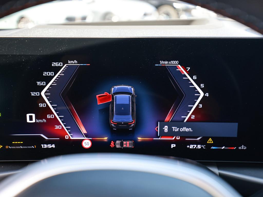 BMW M340i Touring xDrive M-Sport Pro PANO HUD 360°