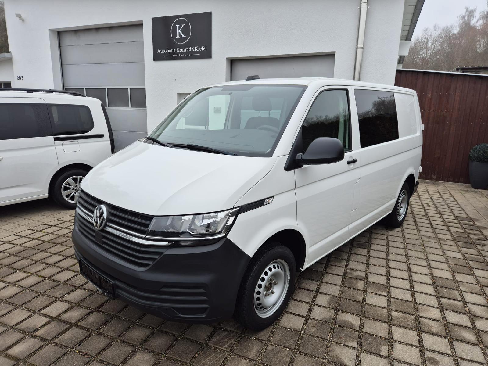 Volkswagen T6 .1 Kombi Transporter DSG/AHK/NAVI/App-Connect