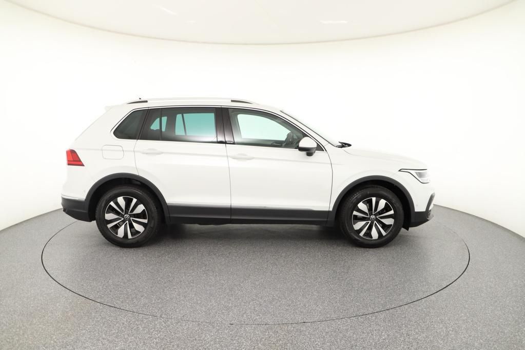 Volkswagen Tiguan Life MOVE 1.5 TSI DSG AHK*RFK*PDC*Tempo