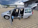 Volkswagen Golf IV Variant*Behindertengerecht*Selbstfahrer* - aus 2005: Kombi
