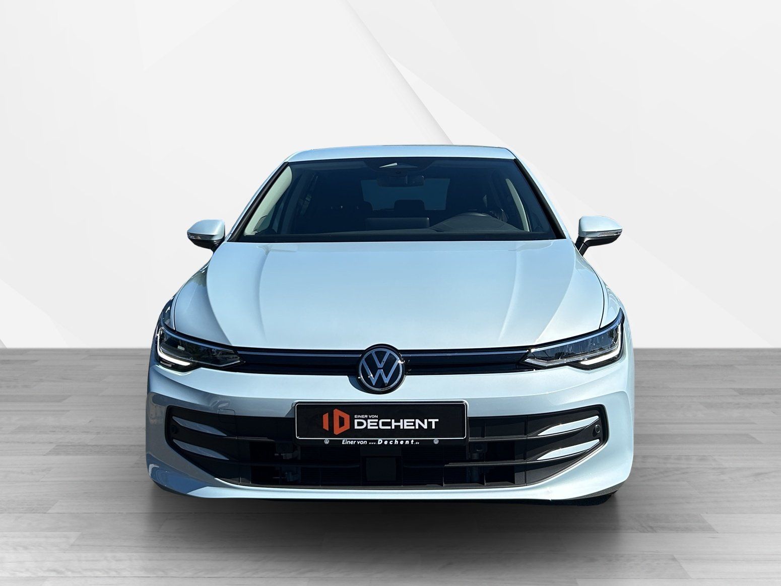 Fahrzeugabbildung Volkswagen Golf VIII 1.5 eTSI 85 kW Life Kamera,LED,Navi,LM