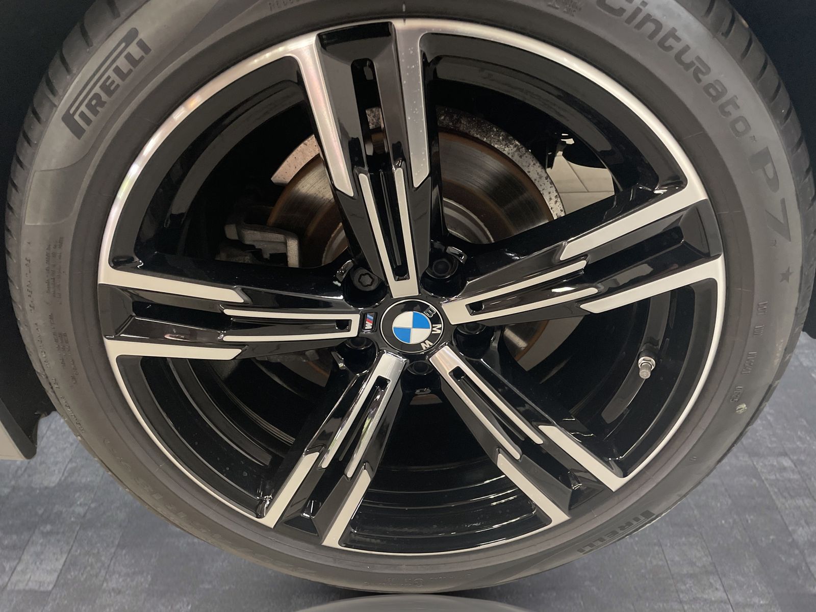 BMW 320 - Bild 14