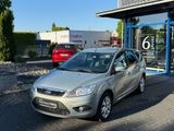 Ford Focus 1.6 l  Turnier Style+ - Ford Focus: Grün, ST