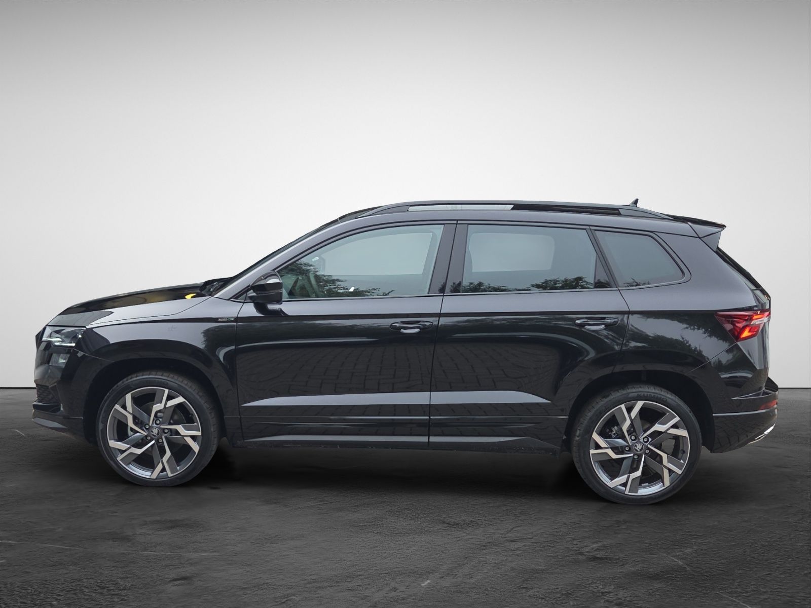 Skoda Karoq 2.0 TDI DSG Sportline  AHK Navi LED Kamera imagem 3