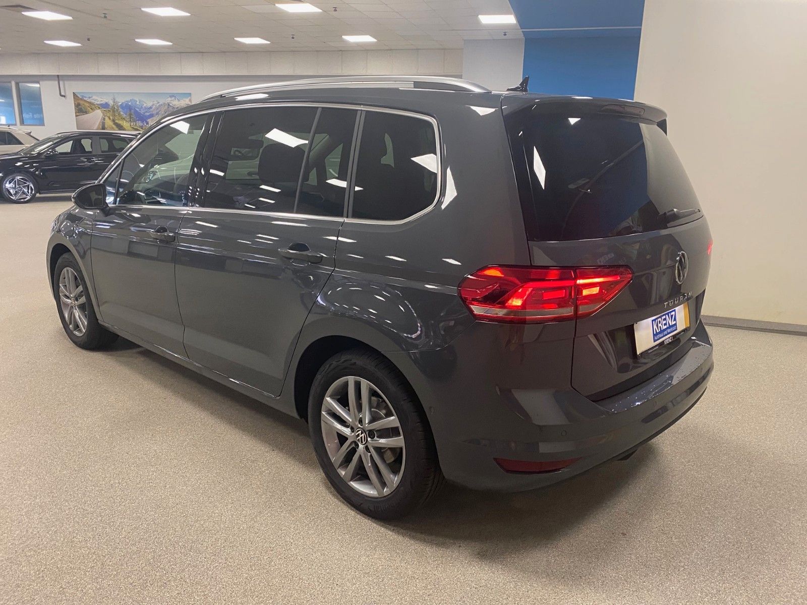 Fahrzeugabbildung Volkswagen Touran 1.5 TSI OPF DSG+4 J, GARANTIE+ACC+AHK+LED