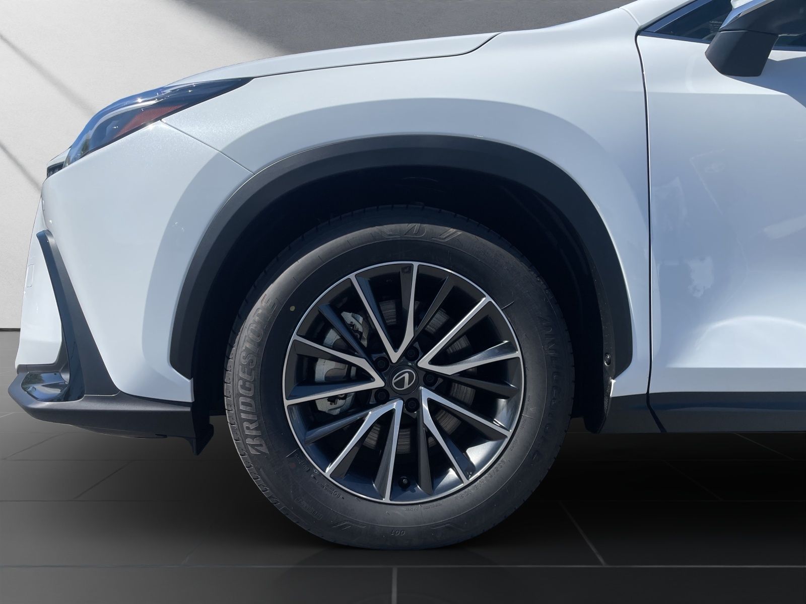 Lexus NX 450h - Bild 21