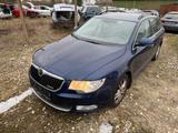 Skoda Superb Combi Greenline - Skoda Superb: Greenline