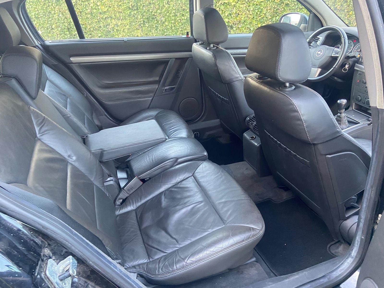 Opel Signum 2005 — photo 8