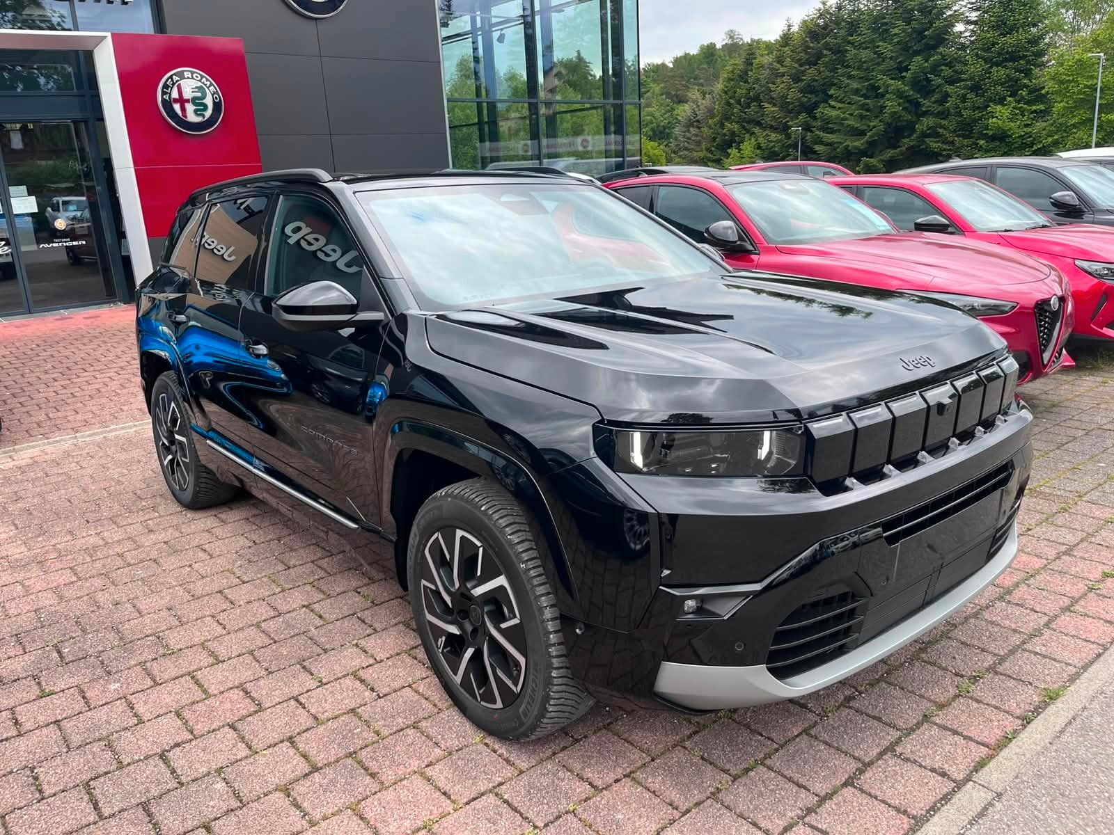 Fahrzeugabbildung Jeep New Compass Plug-In Hybrid 1.6
