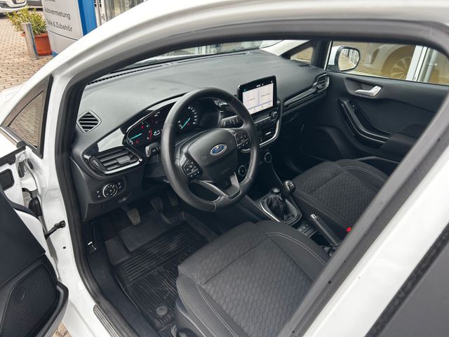 Fiesta Titanium*SHZ*PDC*WINTERPAKET*