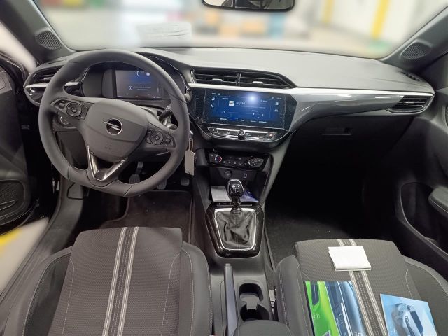 Corsa F GS