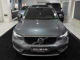 Volvo XC40 Momentum 2WD *PANO*AHK*WINTER PAKET*CARPLAY - Volvo XC40 in Bochum