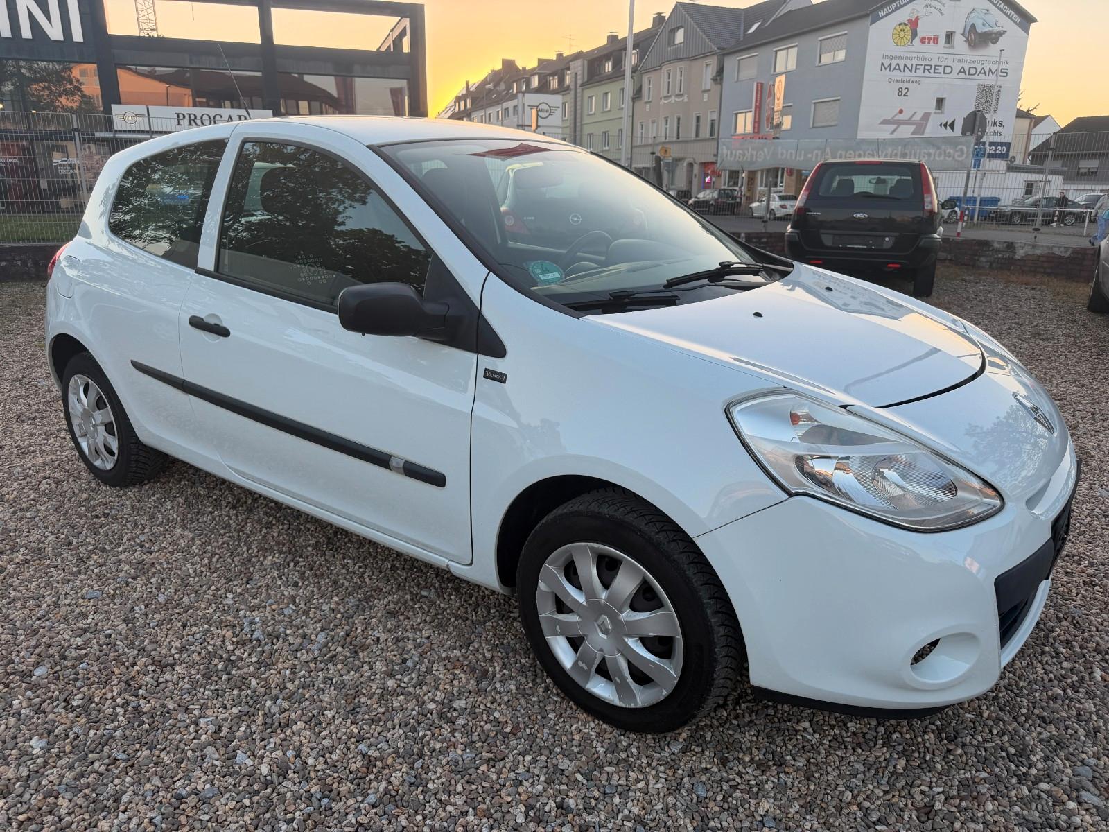 Renault Clio Expression 1.2 16V 75