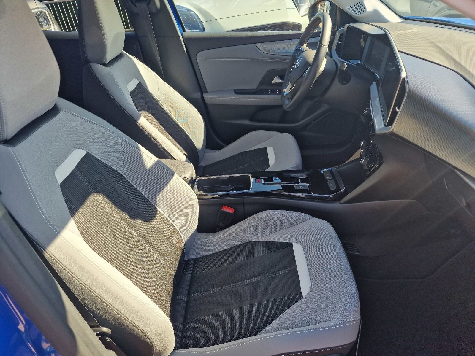 Fahrzeugabbildung Opel Mokka e Elegance,Kamera, Sitzheizung,PDC