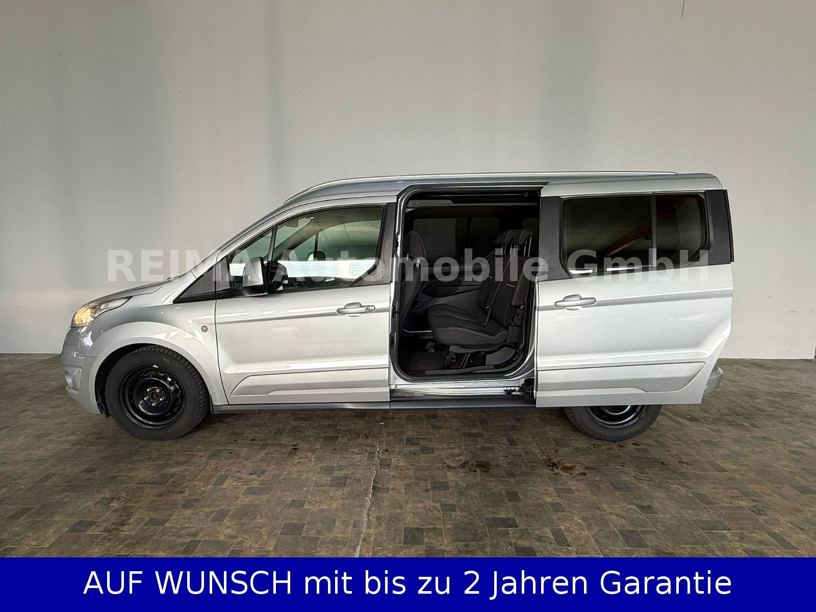 Fahrzeugabbildung Ford Tourneo Connect L2 1,5 D Automatik, Pano, Navi