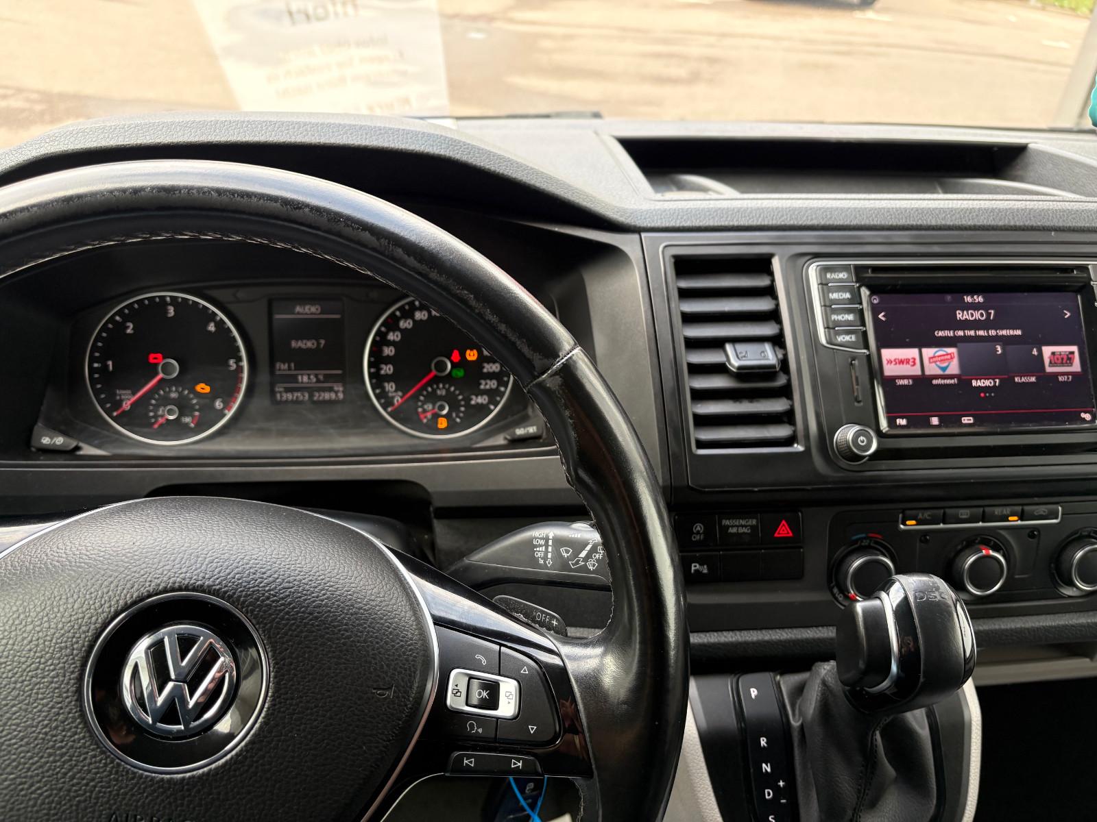Volkswagen T6 Bus Caravelle Automatic 6 Sitzer