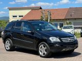 Mercedes-Benz ML 320 CDI 4MATIC*AMG*LEDER*AHK*SHZ*BI-XENON* - Mercedes-Benz ML 320: AMG