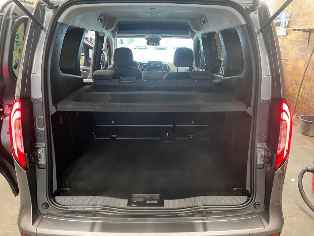 Fahrzeugabbildung Mercedes-Benz Citan 113 Tourer PRO Standard LED, RFK, NAVI, SH