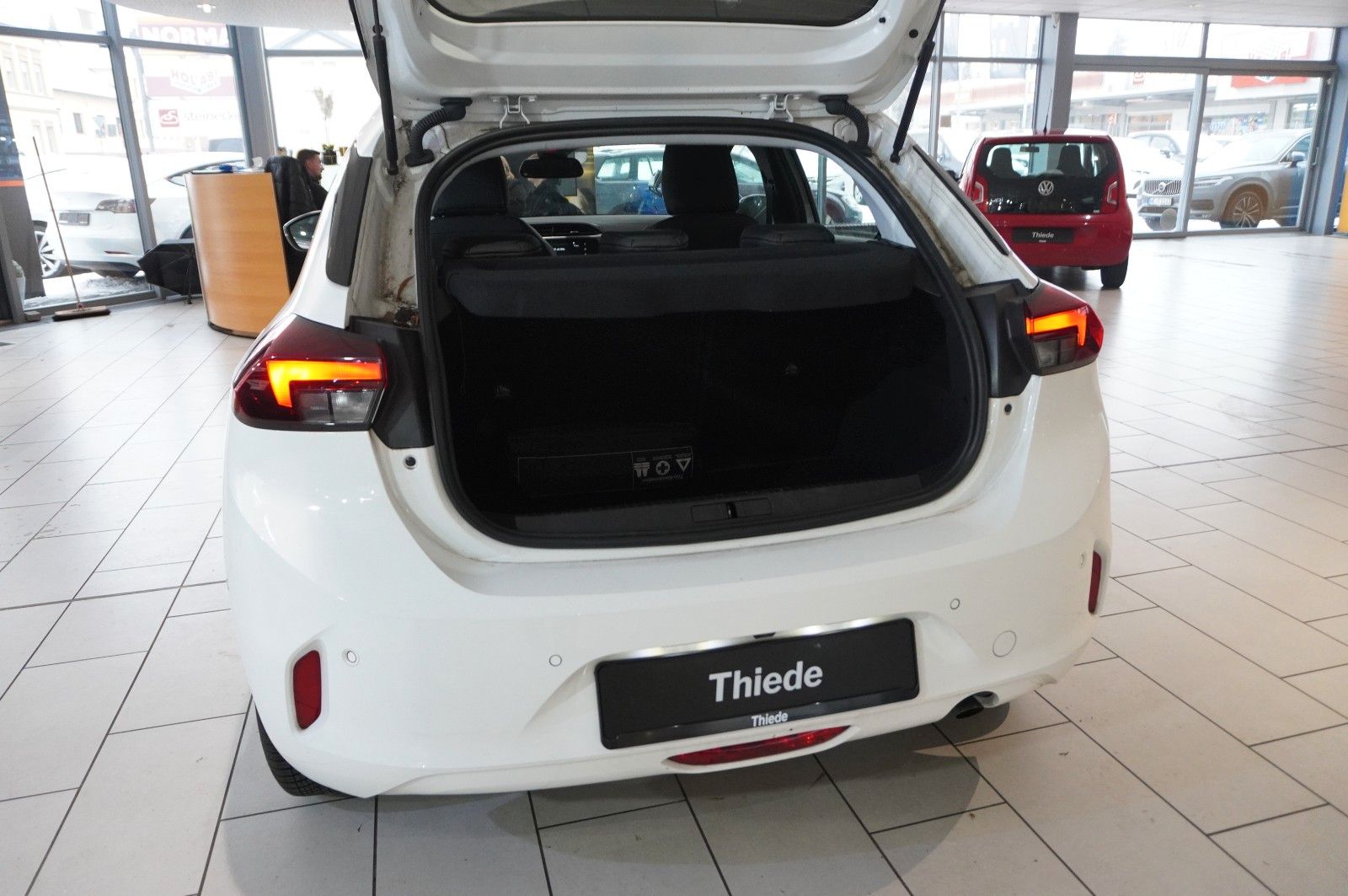 Fahrzeugabbildung Opel Corsa F 1.2T ELEGANCE NAVI/LED/KAMERA/SPORT/DAB+