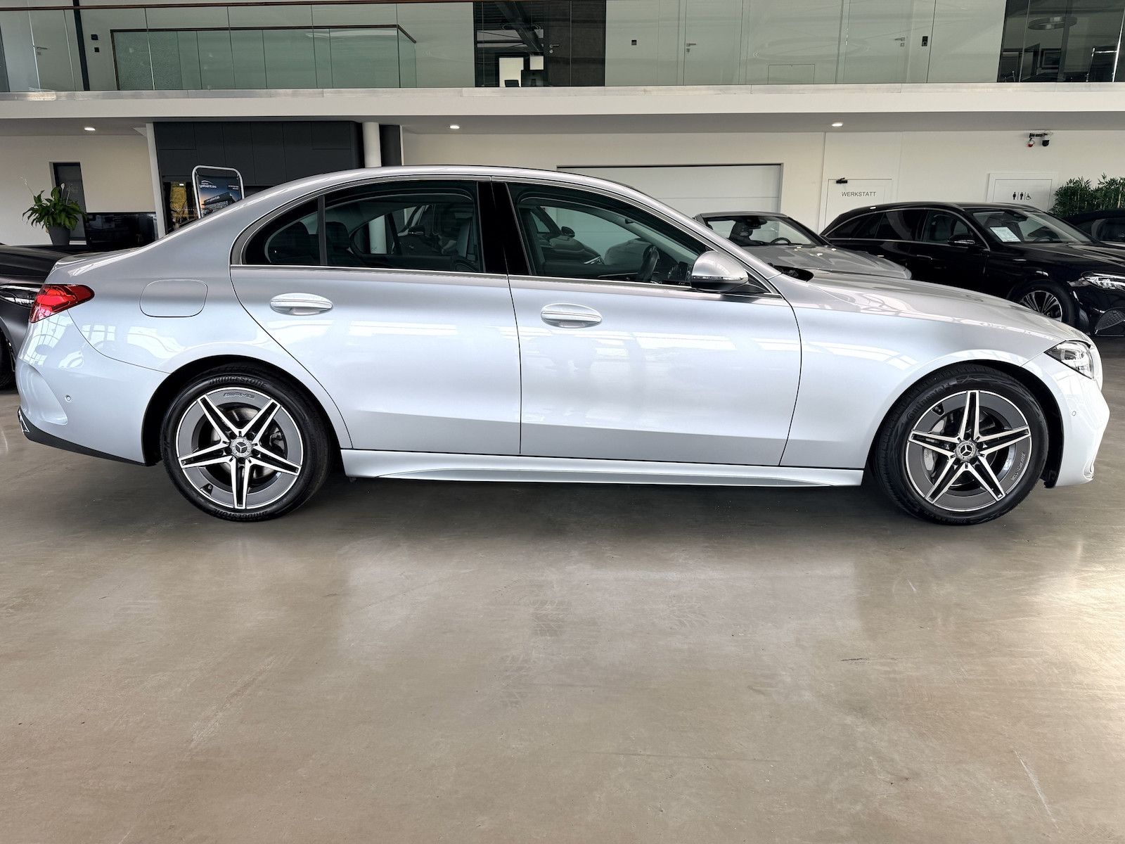 Mercedes-Benz C 220 d AMG Pano Kamera Distronic Memory MBUX KE foto 20