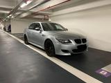 BMW M5 E60 LCI Facelift V10 507PS SMG - BMW M5: E60