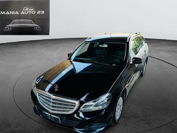 Mercedes E 220 - 2