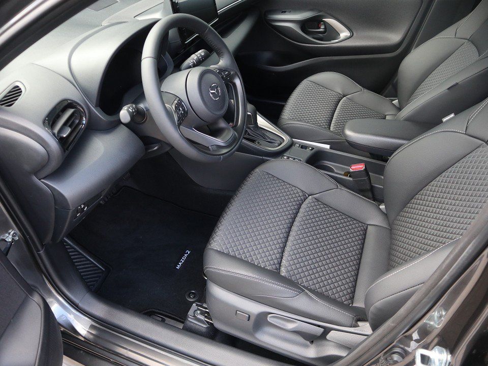Fahrzeugabbildung Mazda 2 Hybrid Homura 1.5L VVT-i 116 PS CVT *Sofort* A