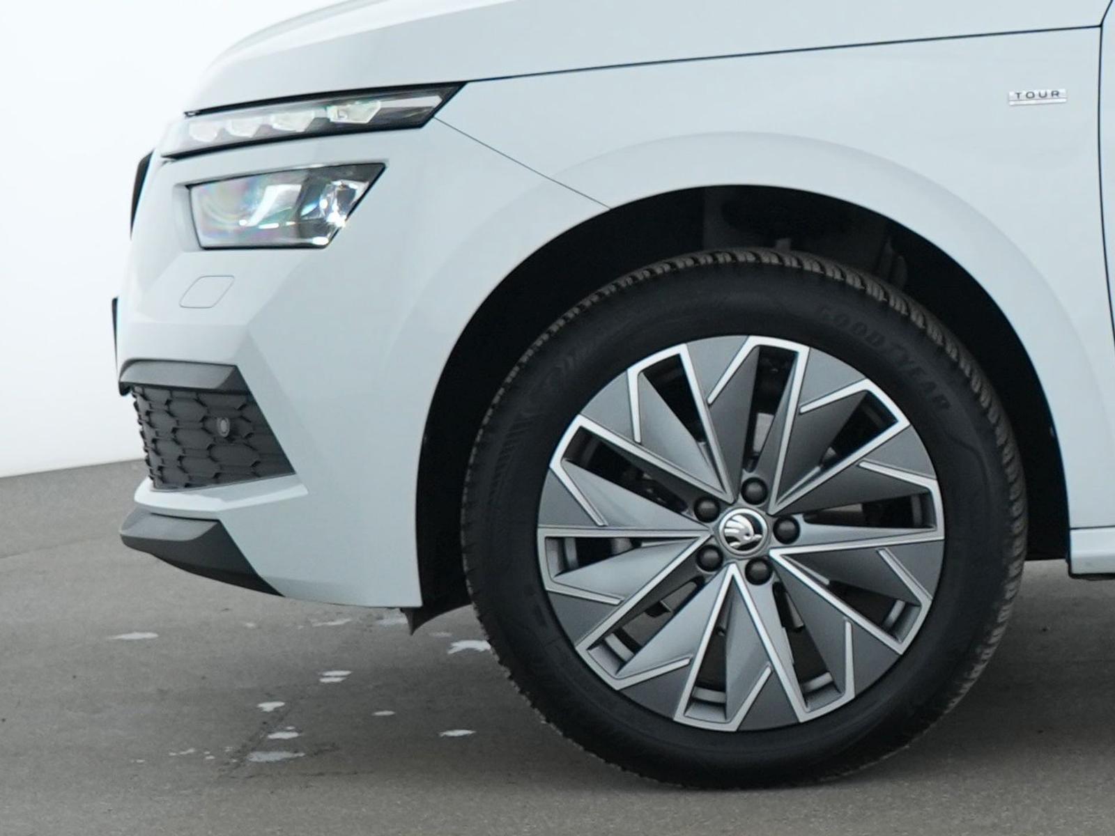 Skoda Kamiq Tour ACC|Kamera|LED|CarPlay|Navi|SHZ|PDC