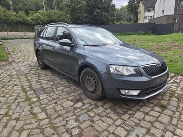 Skoda Octavia - 3