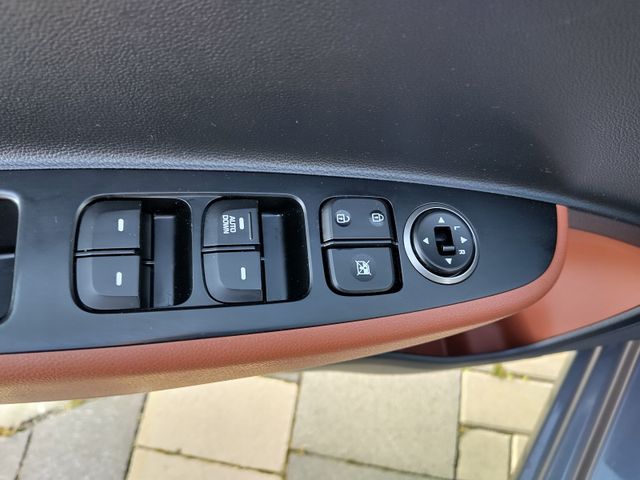Hyundai i10 1.2 Style Navi Sitz-Lenkradzeizung