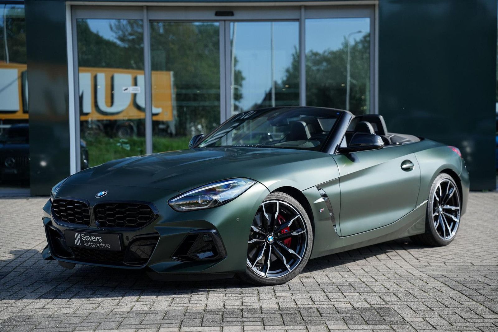 BMW Z4 M40 Roadster M40i M- Sport | FROZEN DEEP GREE imagem 2
