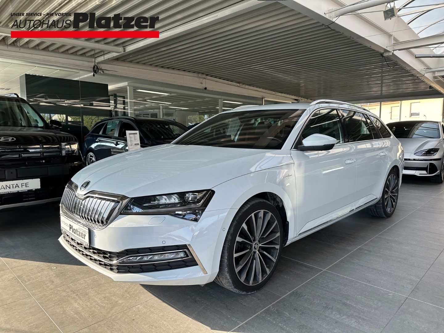 Skoda Superb Combi L&K iV AD StandHZG AHK Navi Leder D imagem 2