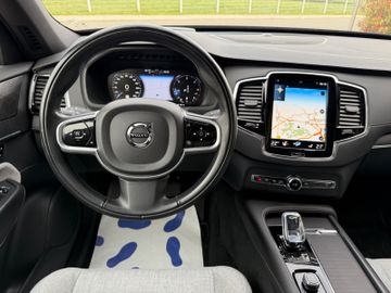 Volvo XC90 - 12
