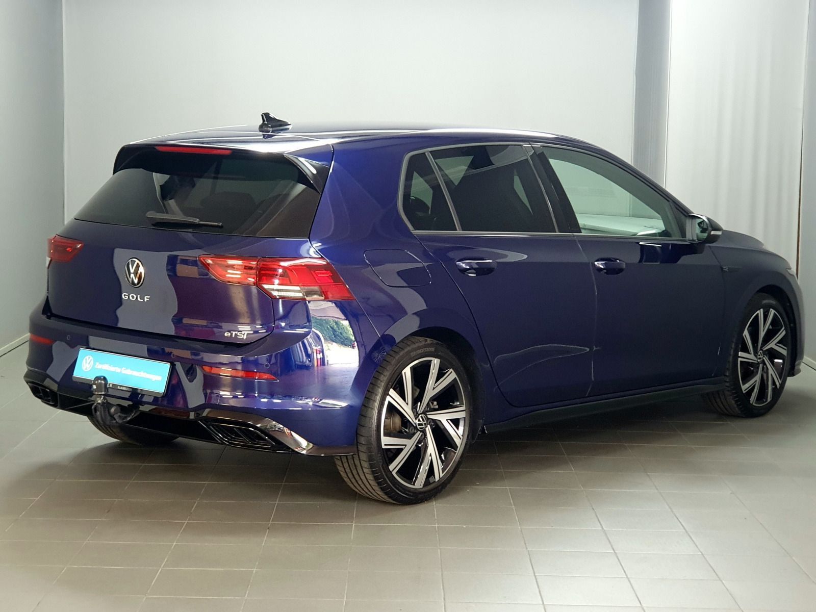 Volkswagen Golf VIII 1.5eTSI DSG R-Line AHK ACC LED Navi foto 4