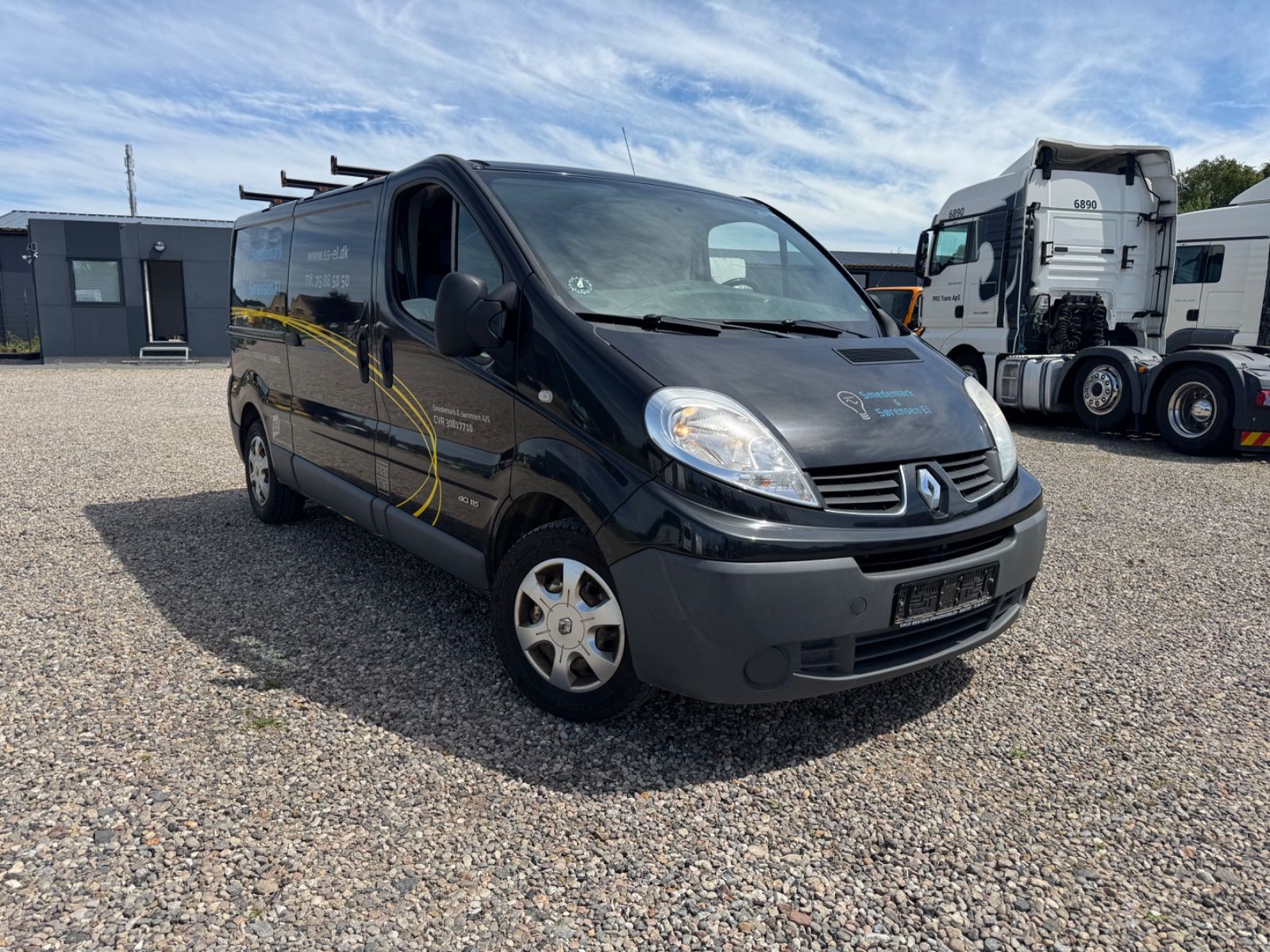 Fahrzeugabbildung Renault TRAFIC 2.0 DCI 115
