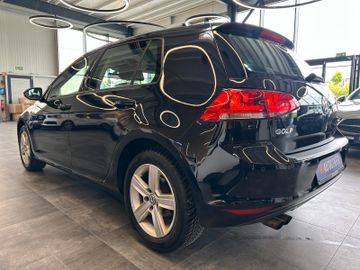 Volkswagen Golf VII *ISOFIX*A-HOLD*KLIMA*