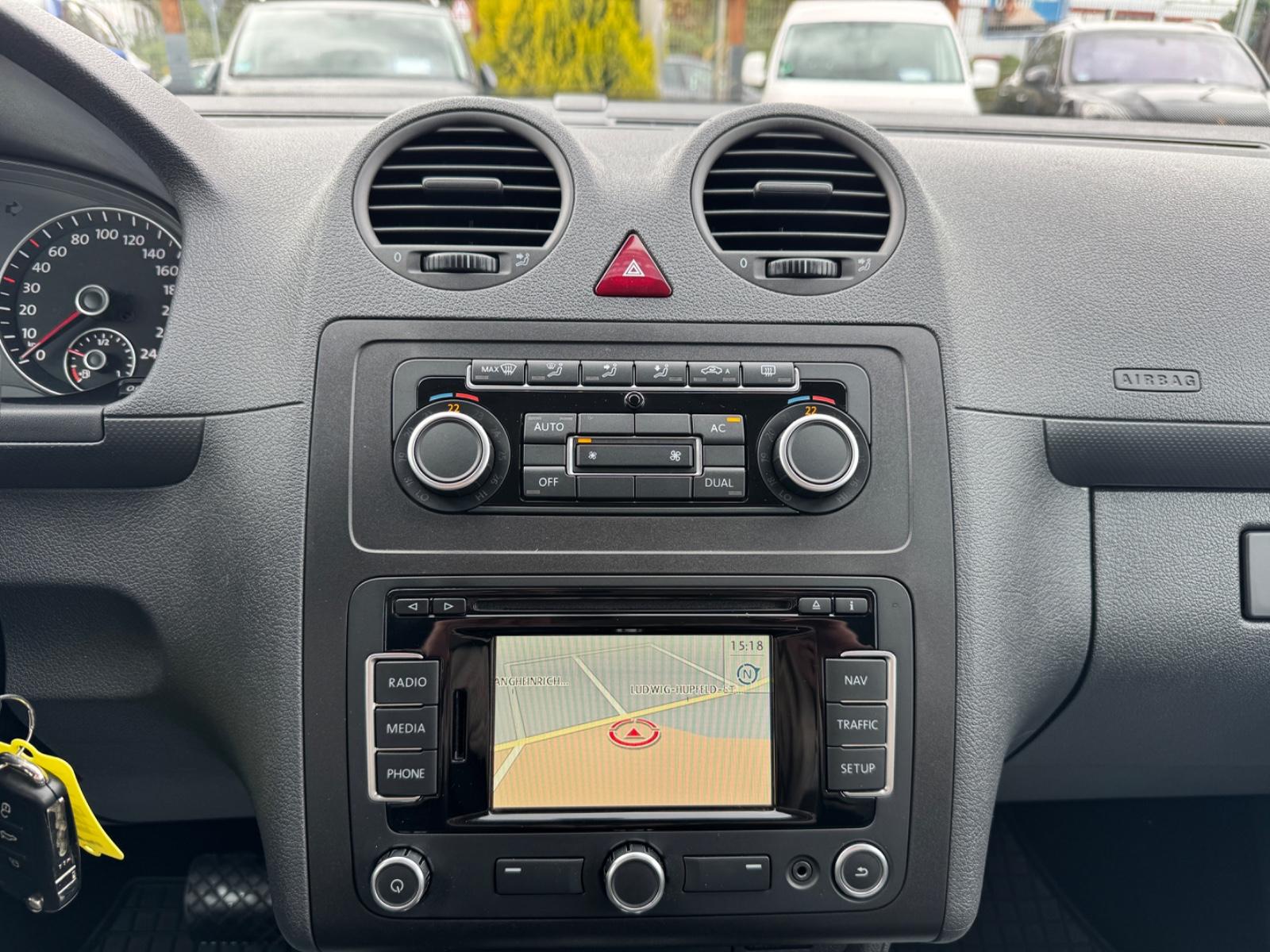 Volkswagen Caddy/Kombi/Maxi/Comfortline/Navi/7-Sitzer/Tempo