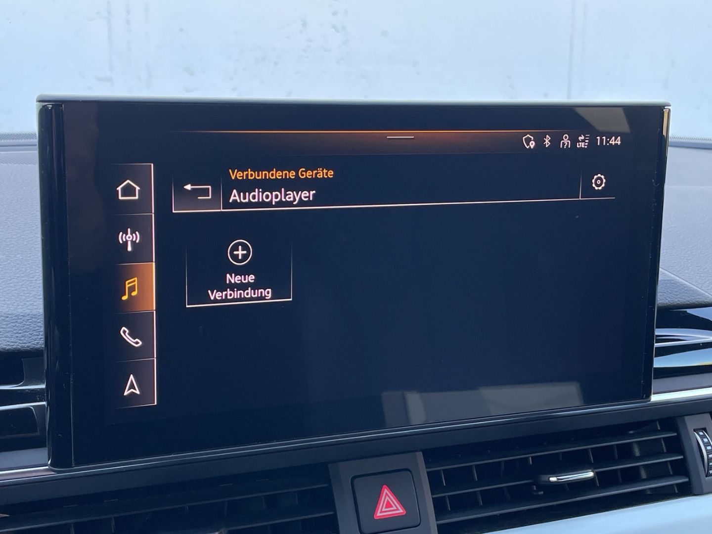 A4 40 TFSI Avant S line quattro Matrix/AHK/Pano/