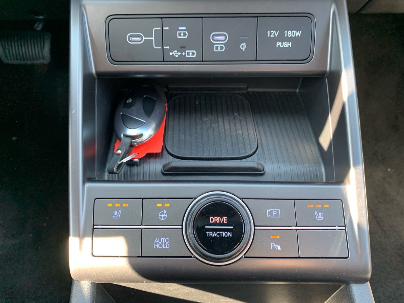 Fahrzeugabbildung Hyundai KONA 1.6 T-GDI 7-DCT Prime