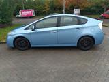 Toyota Prius 1.8-l-VVT-i Plug-in Comfort Comfort - blaue Toyota Prius