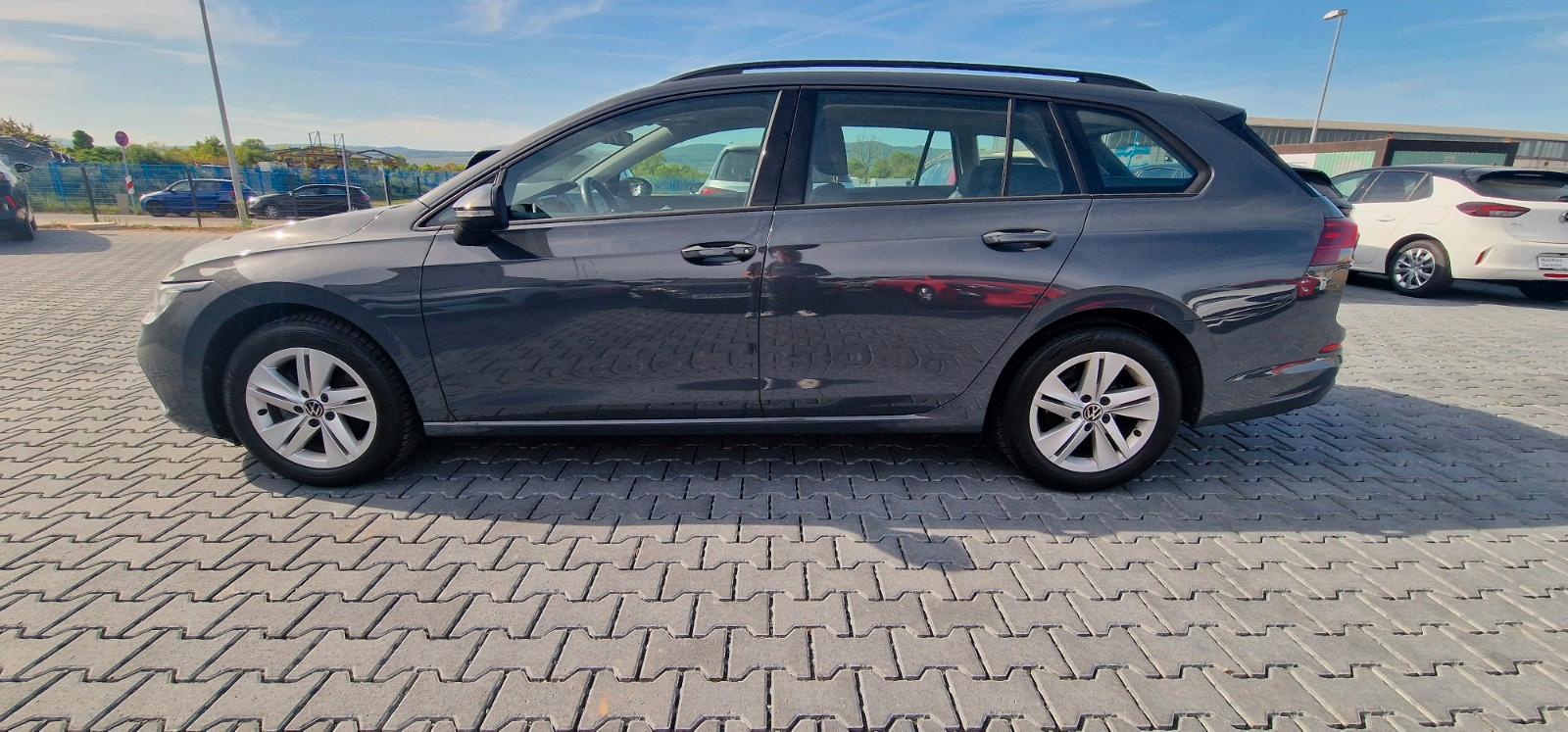 Volkswagen Golf VIII Variant Life vom Kfz Meisterbetrieb