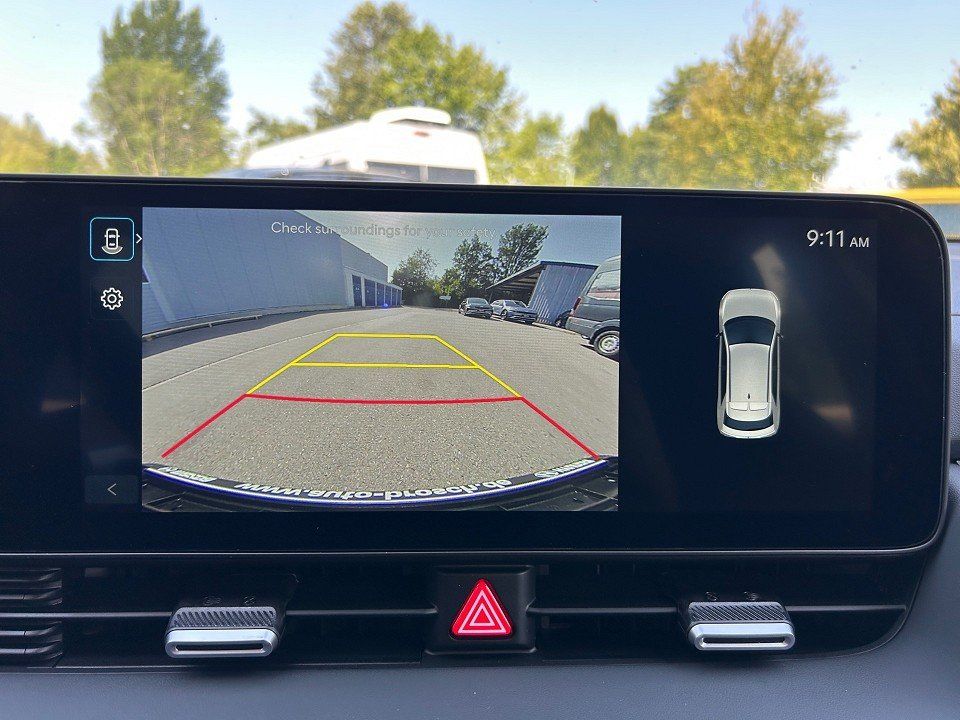 Fahrzeugabbildung Hyundai IONIQ 5 MY25 63 kWh BASIS WÄRMEPUMPE 440KM-RANGE