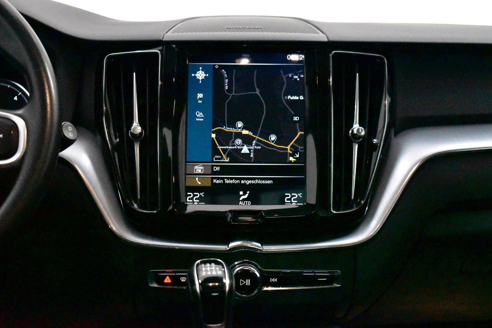 Fahrzeugabbildung Volvo XC60 D3 Momentum Pro T.Leder,Navi,LED,Panorama