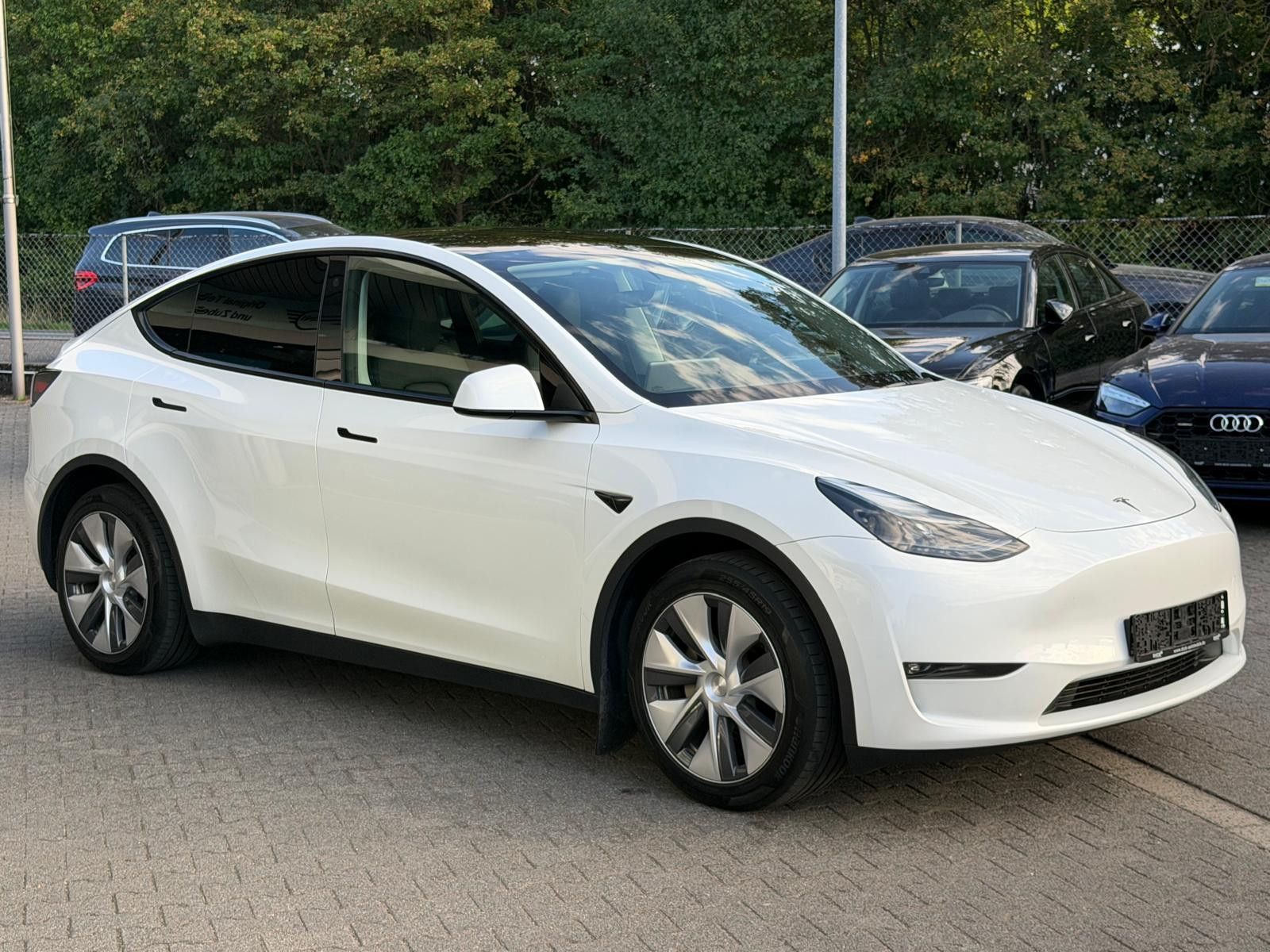 Tesla Model Y LR Dual AWD PANO+STDHZ+NAVI+LED+ACC+19"+ imagem 3