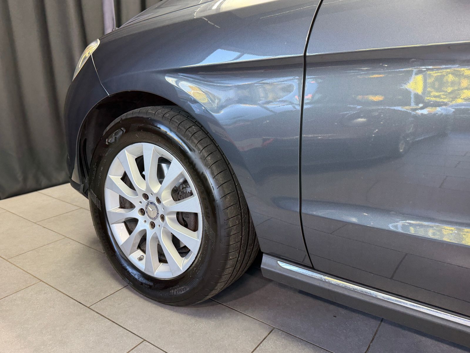 Fahrzeugabbildung Mercedes-Benz ML 350 4Matic |AHK|LUFT|PANO|U-FREI