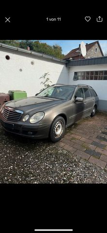 Mercedes-Benz Mercedes  E220 CDI