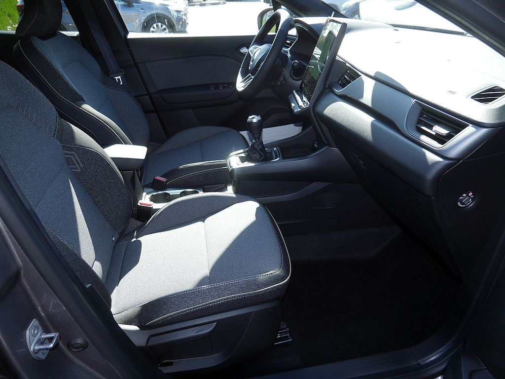 Fahrzeugabbildung Renault Captur Techno TCe 140 Mild Hybrid