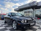 Jaguar XJ 2.7 D V6 Executive+Schiebedach+Xenon+Leder+ - Jaguar XJ: 7